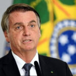 Bolsonaro se opõe à realização do carnaval em 2022